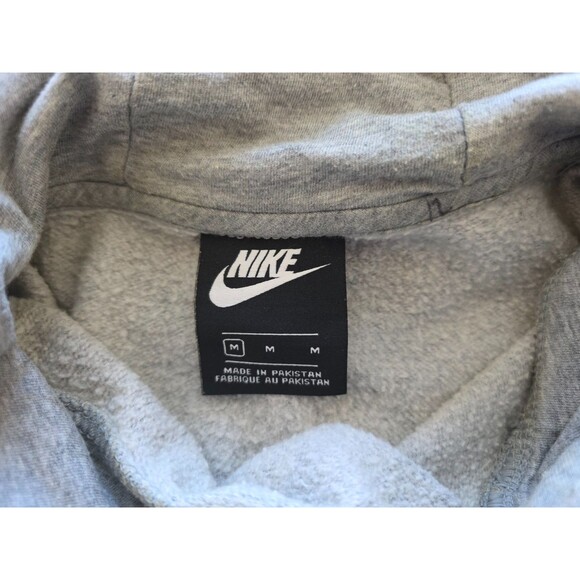 Nike Men's Gray Hoodie Sweatshirt Medium – Well-Used, Fair Condition - Picture 5 of 6